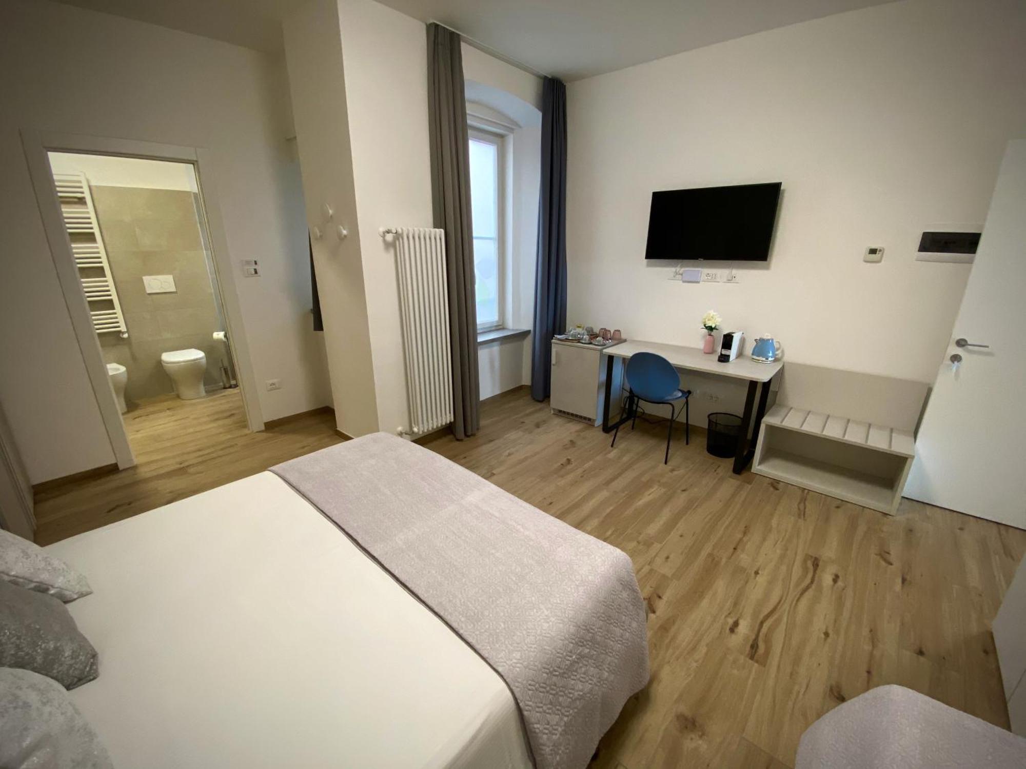 Five Flowers Guest House 的里雅斯特 外观 照片